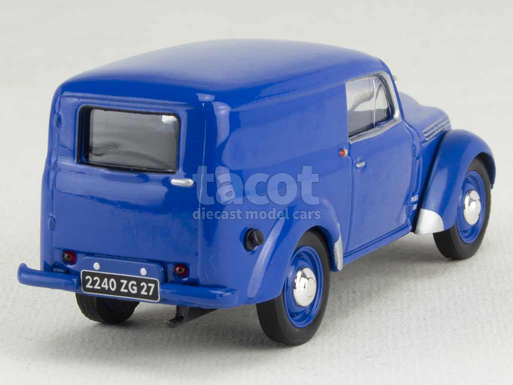 3440 Renault Juvaquatre Dauphinoise Tôlée 1955