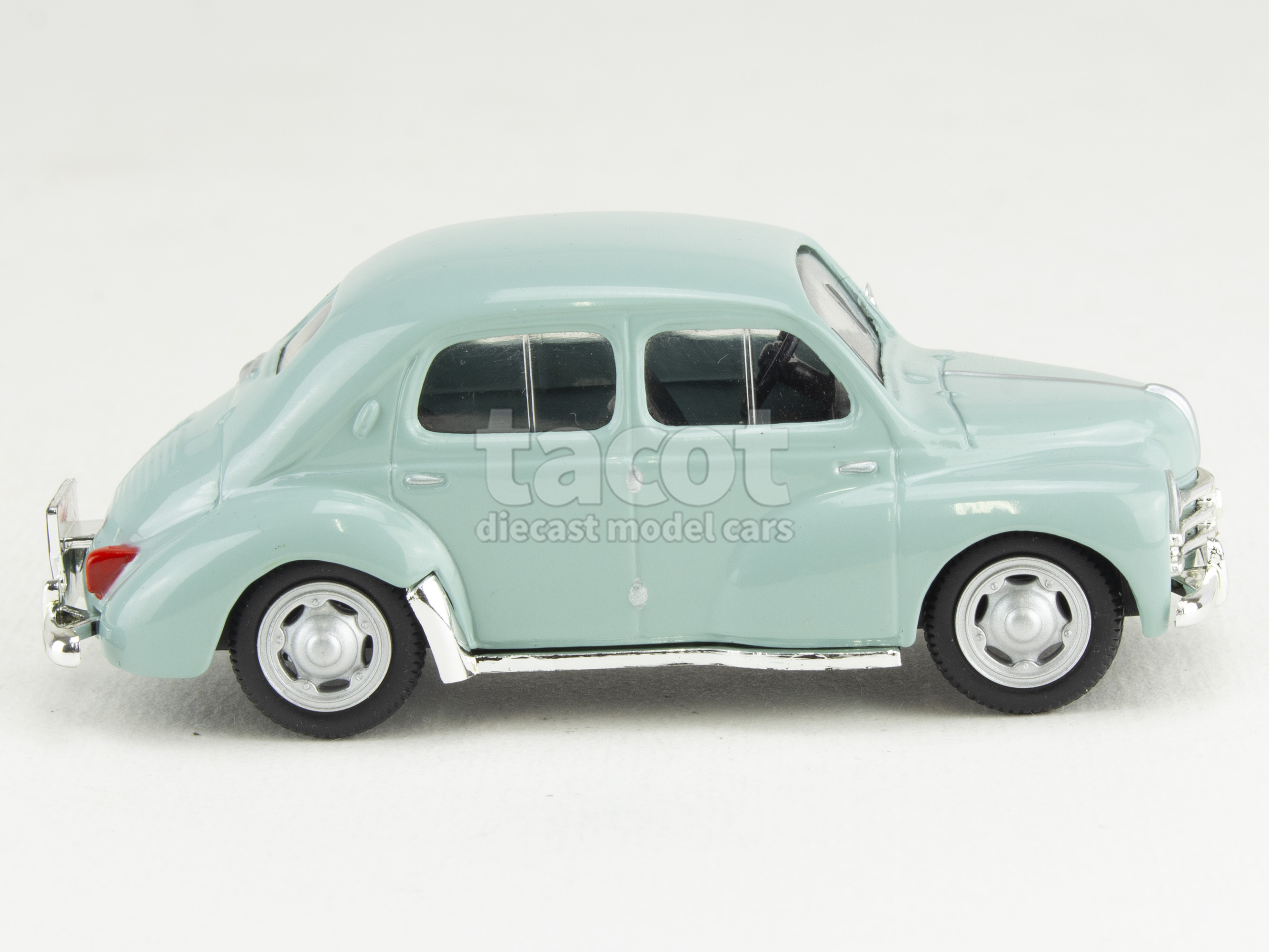 3473 Renault 4CV 1947