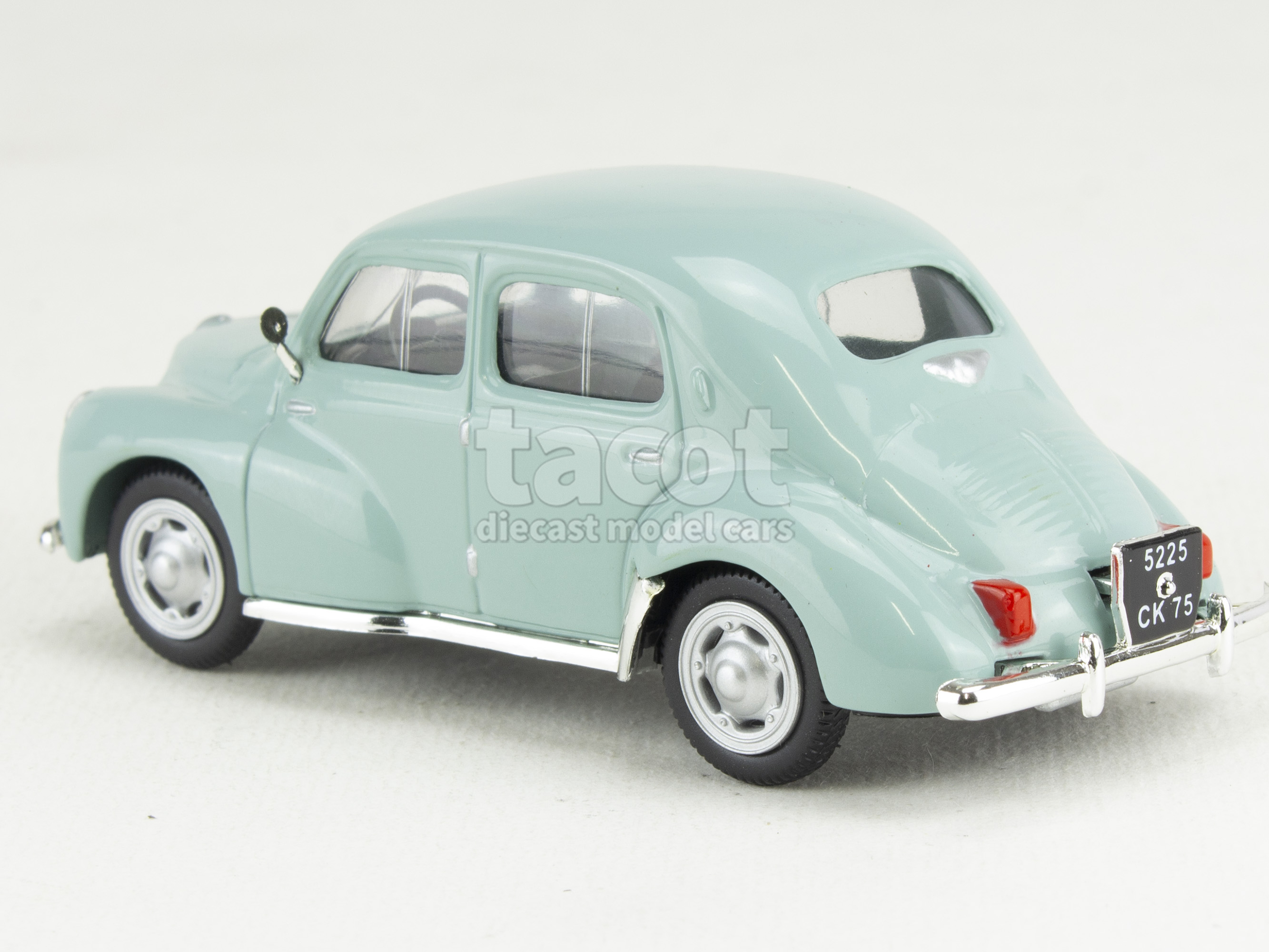 3473 Renault 4CV 1947