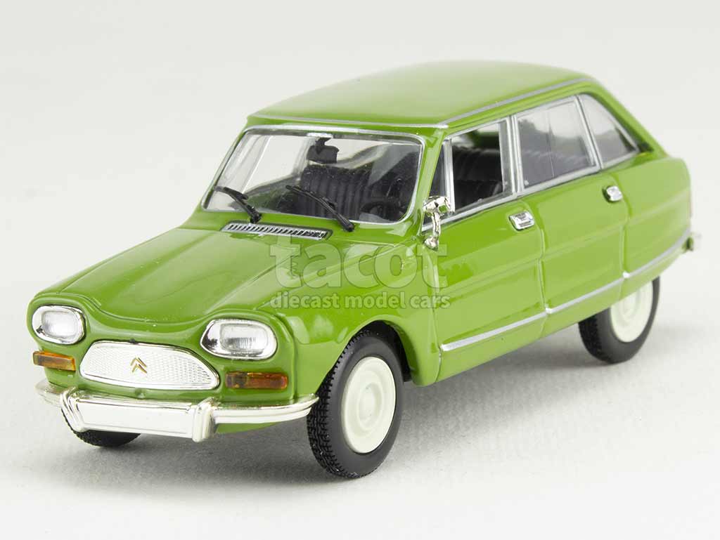 Así probábamos el Citroën Ami 8 | Parabrisas