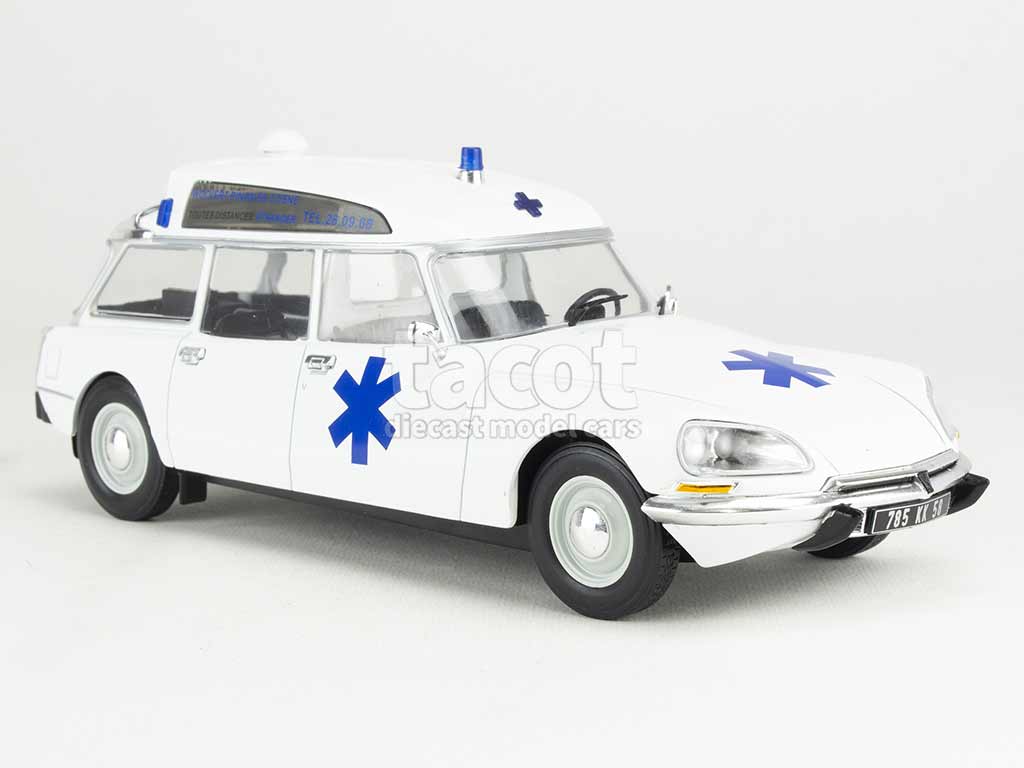 3494 Citroën DS20 Break Ambulance