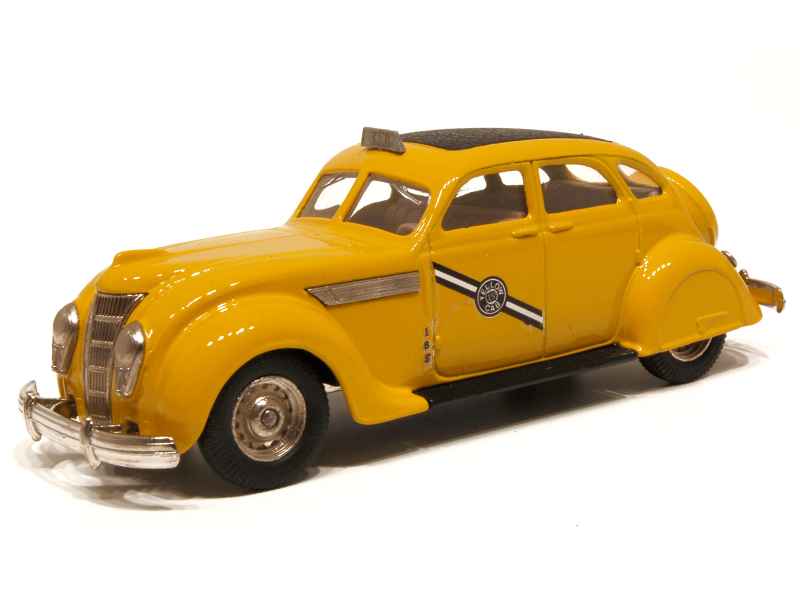 3785 Chrysler Airflow Taxi US 1935