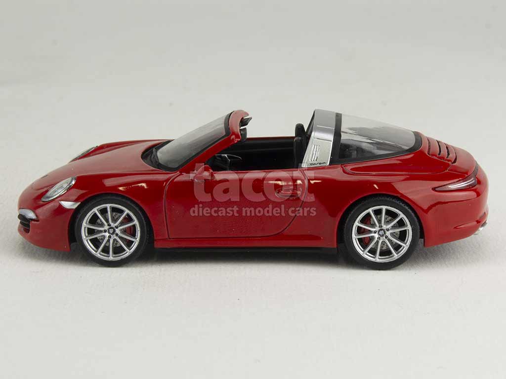 3799 Porsche 911/991 Targa 4 2014