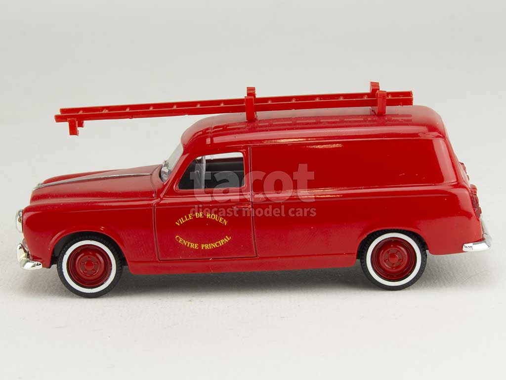 3878 Peugeot 403 Break Tôlé Pompiers