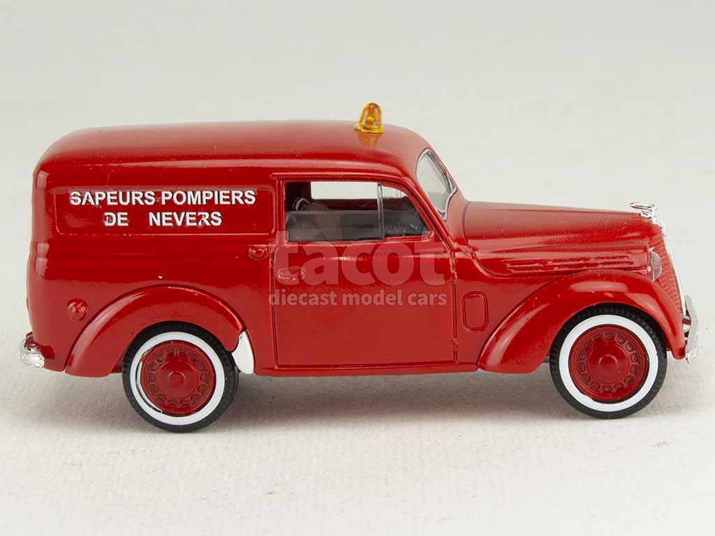 3880 Renault Juvaquatre Break Pompiers
