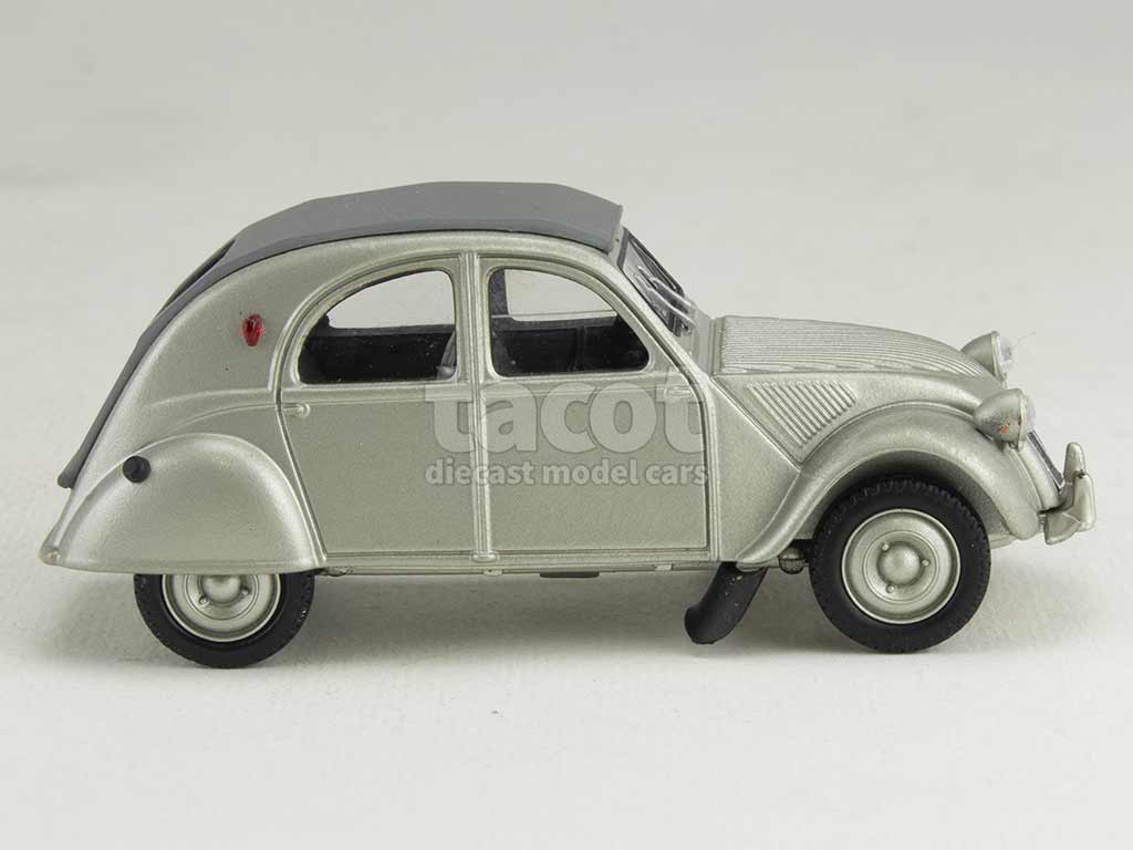 3900 Citroën 2CV Poste 1952