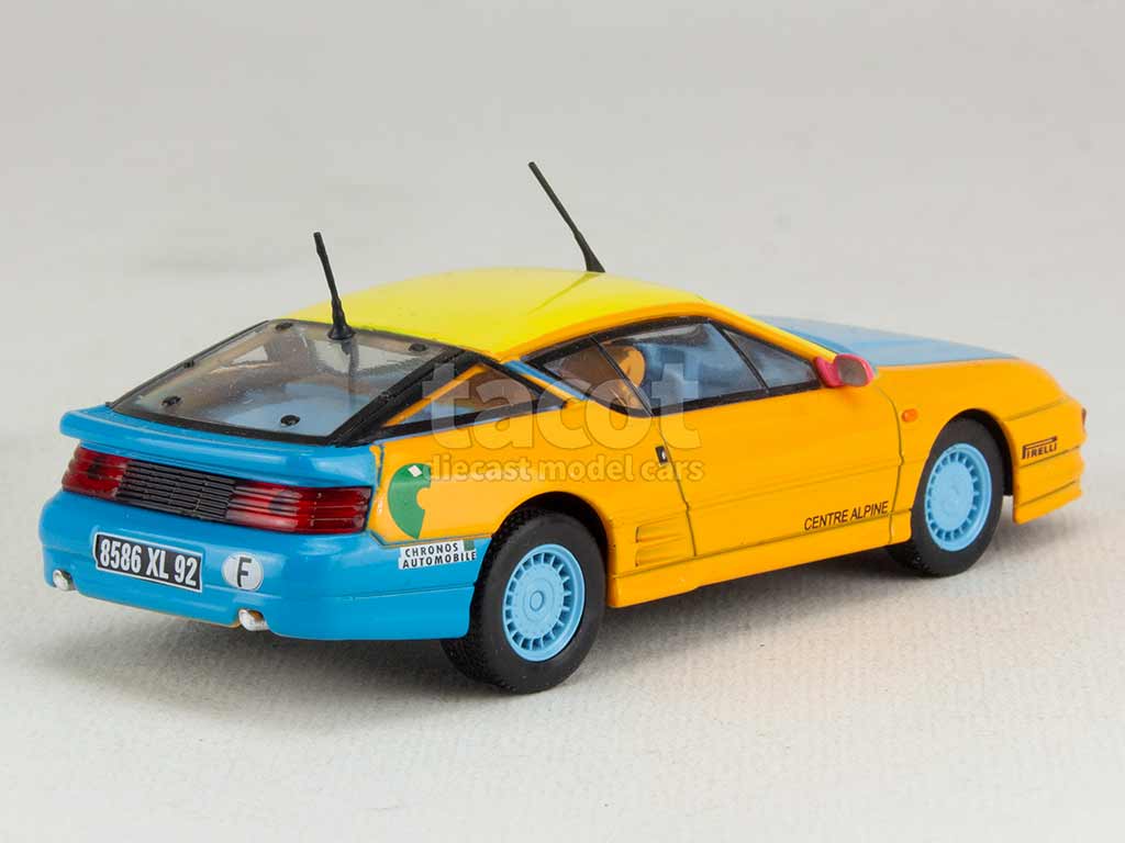 3931 Alpine A610 Centre Alpine