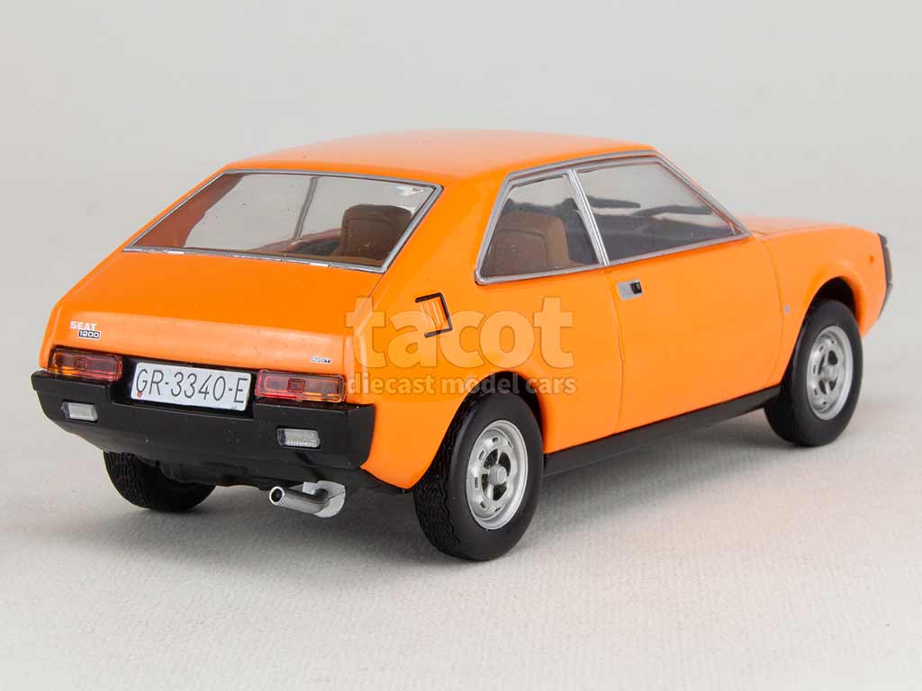 Seat 1200 Sport Coupé 1977 Modèle Presse 1/24 Autos Miniatures