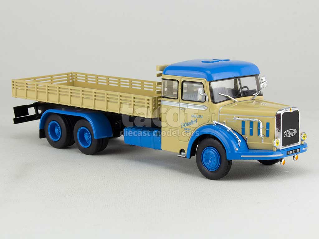 4118 Bernard TD 180 Plateau Ridelles 1962