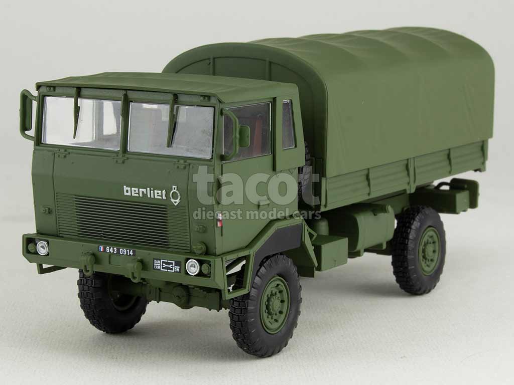 4151 Berliet GBD 4x4 Bâché Militaire