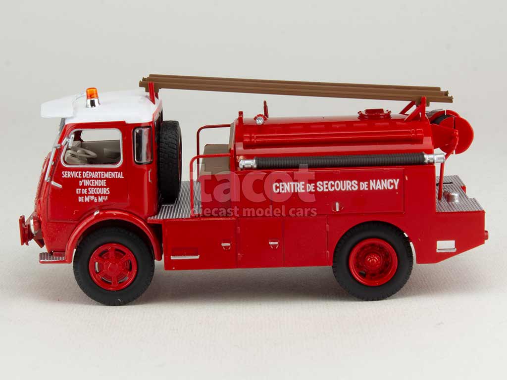 Berliet GLC 19 b échelle mecanique Magirus-Berliet 30m 195