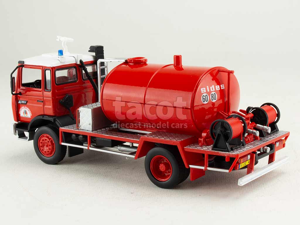 4278 Renault M 200 Citerne 6000L Sides
