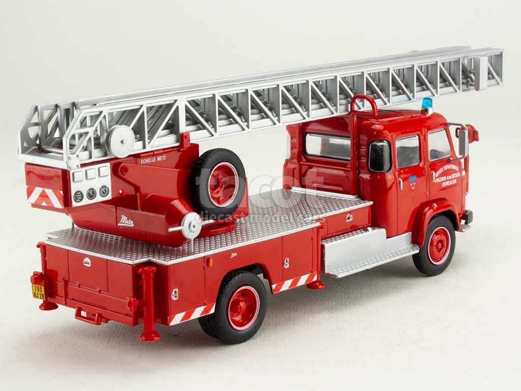 POMPIER 1/43 IXO échelle metz saviem s7l hachette collection camion POMPIER 1/43 IXO échelle metz saviem s7l hachette collection camion