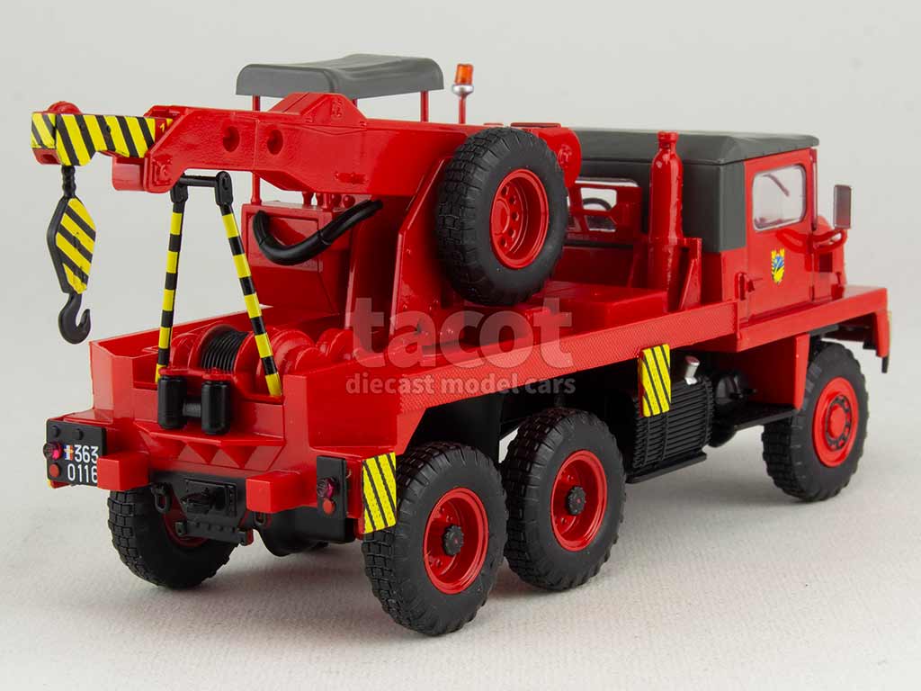 4335 Berliet GBC 8KT Grue Pompiers