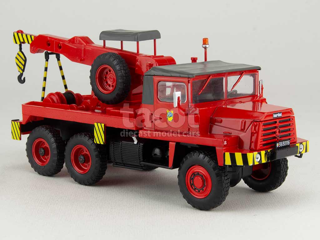 4335 Berliet GBC 8KT Grue Pompiers