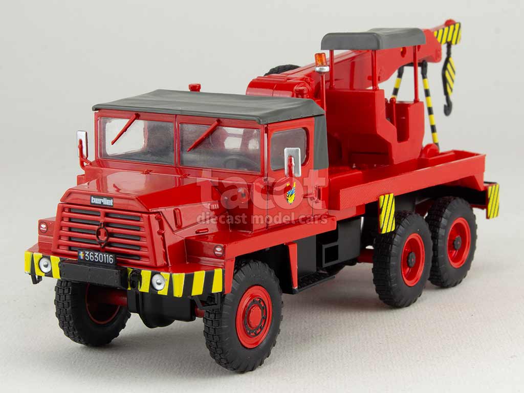 4335 Berliet GBC 8KT Grue Pompiers