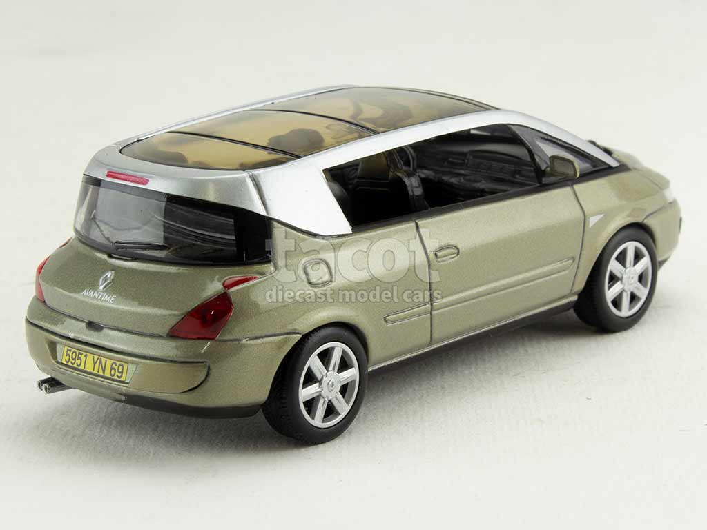 4368 Renault Avantime 2001