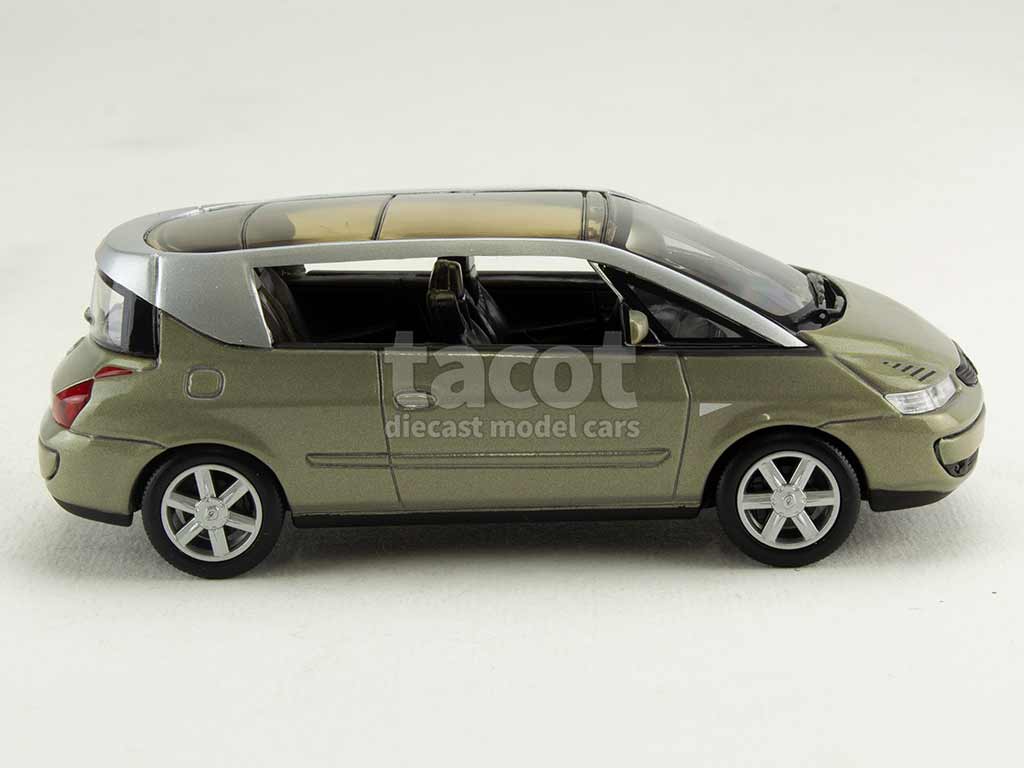 4368 Renault Avantime 2001