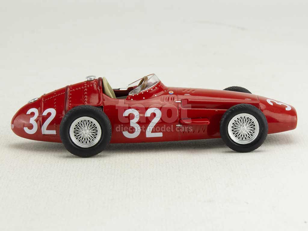 4495 Maserati 250F 1957