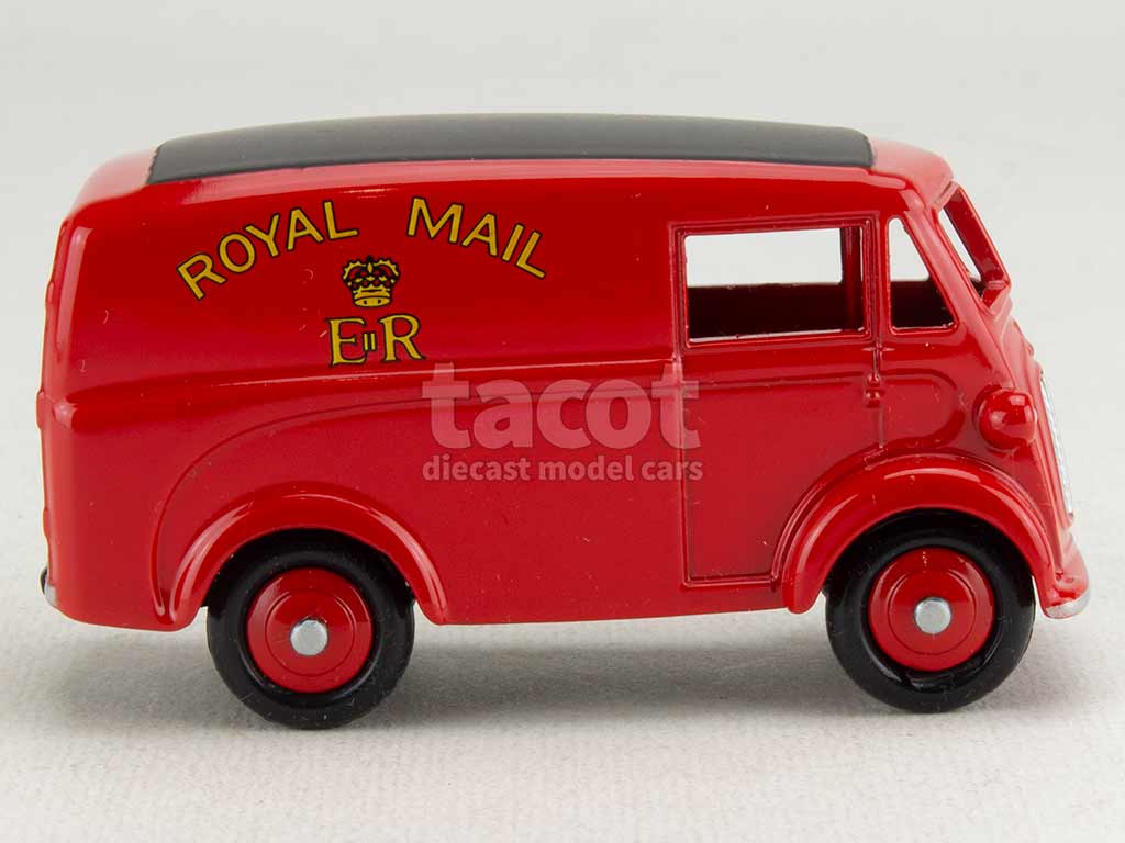 4517 Morris J Van Royal Mail