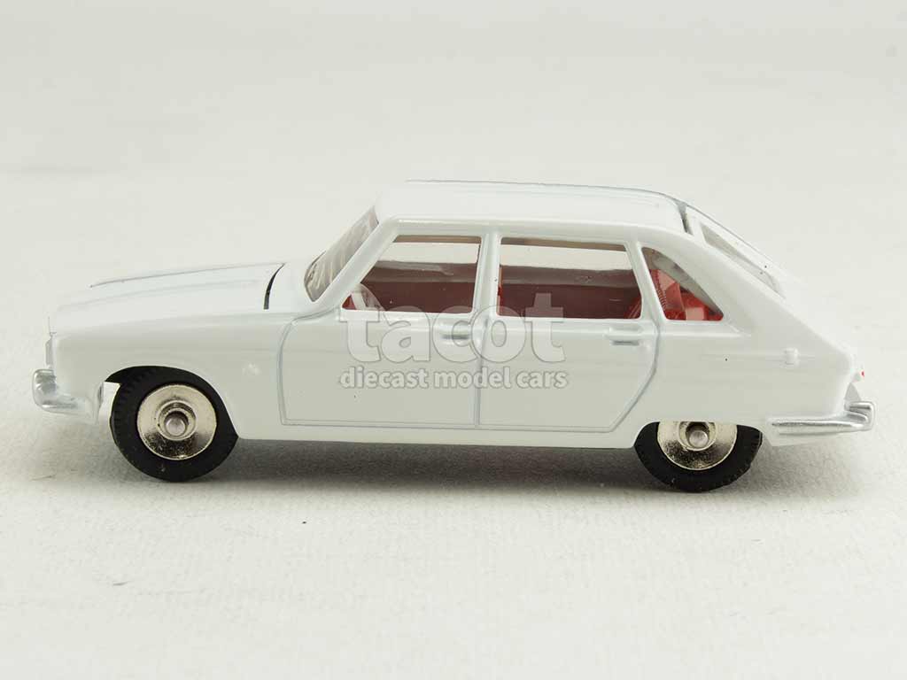 4606 Renault R16