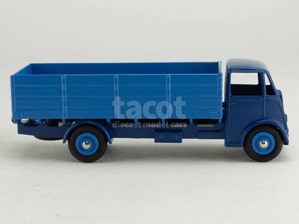 4688 Guy 4 Ton Lorry