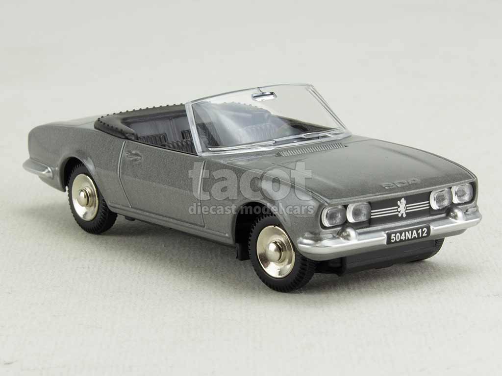 Maquette Peugeot 504 Cabriolet 1983 Vert Métallisé - Échelle