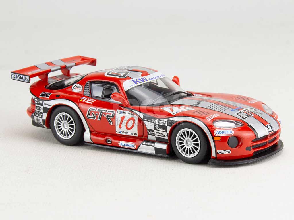 4915 Chrysler Viper GTS-R 2004