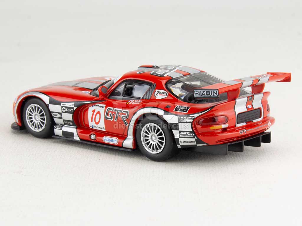 4915 Chrysler Viper GTS-R 2004