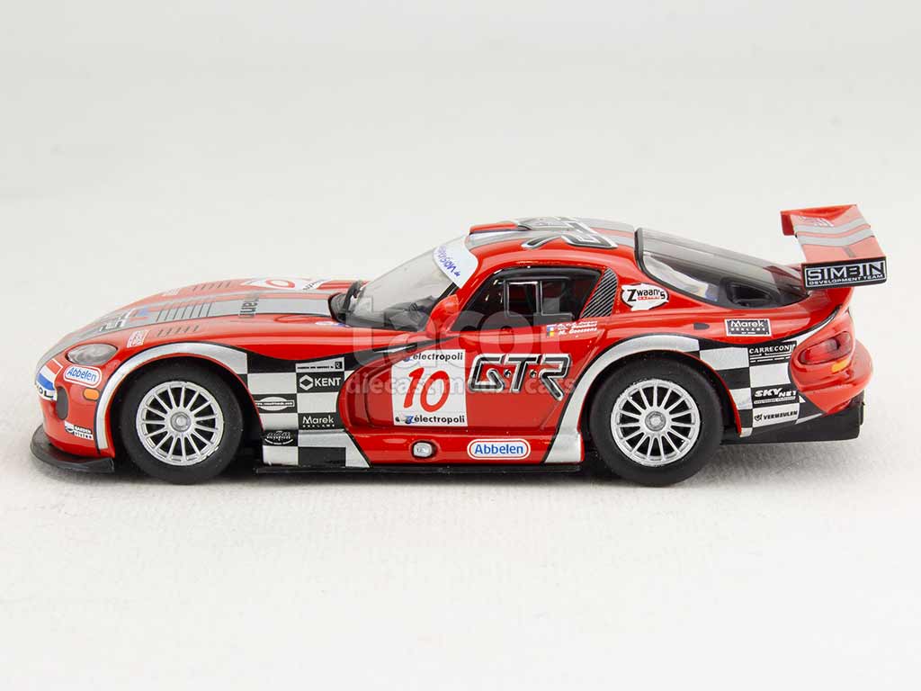 4915 Chrysler Viper GTS-R 2004