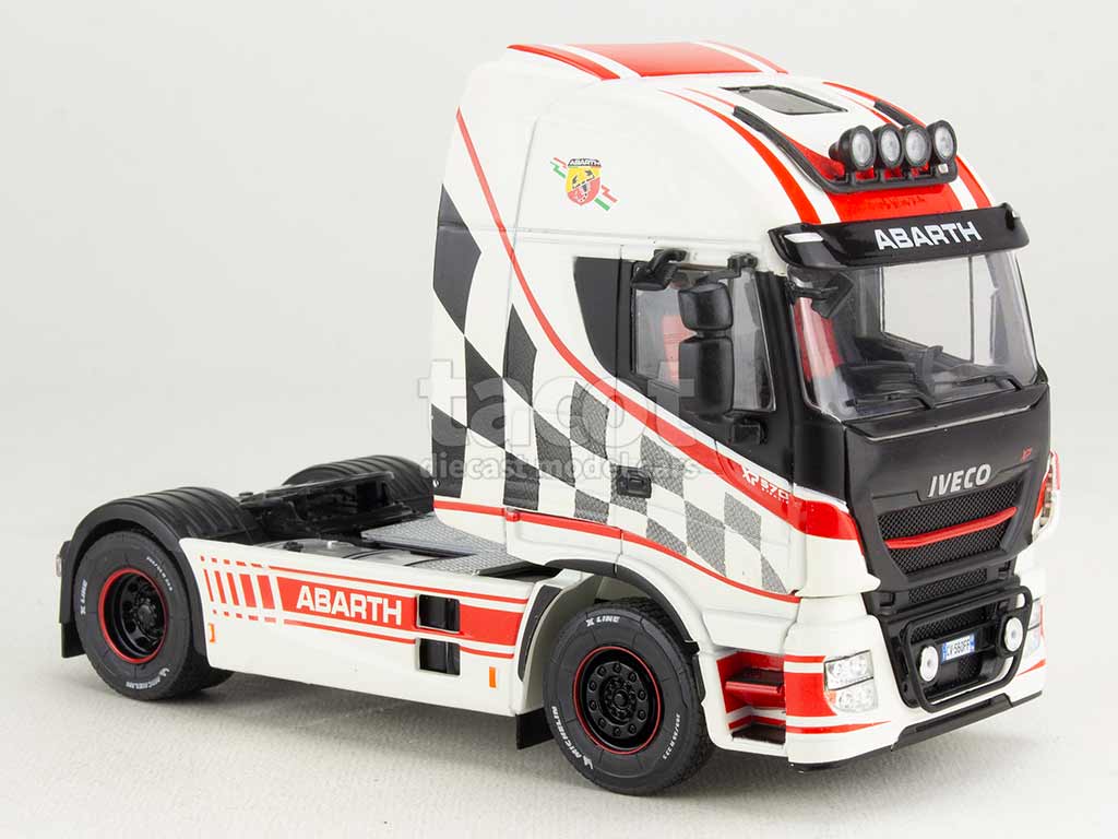 4920 Iveco Stralis Hi-Way Abarth 2016