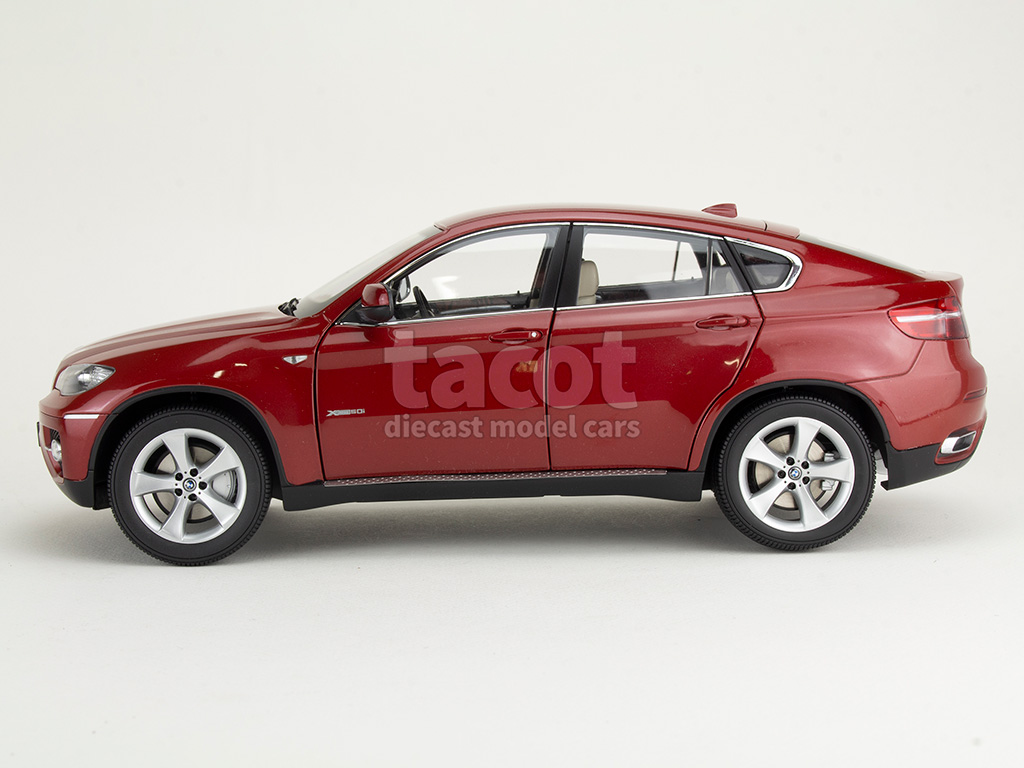 5049 BMW X6 50i/ E71 2008