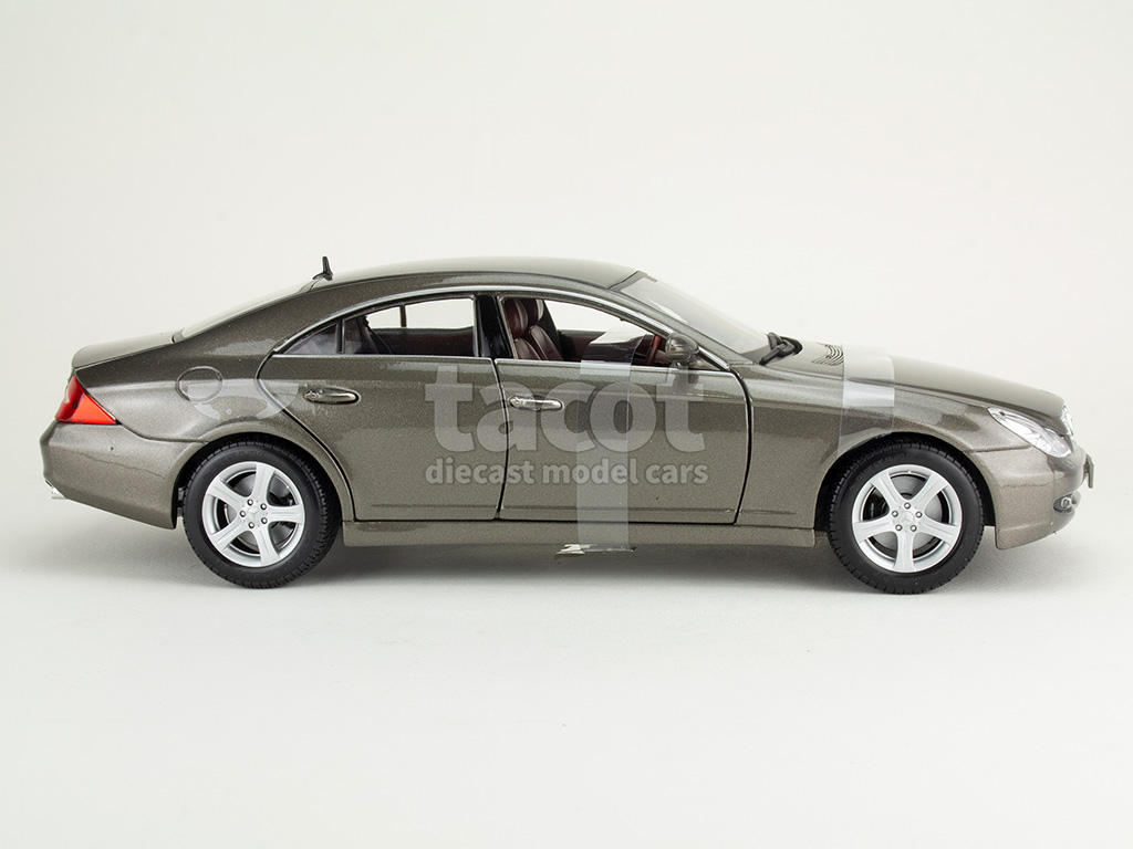 5057 Mercedes CLS/ W219