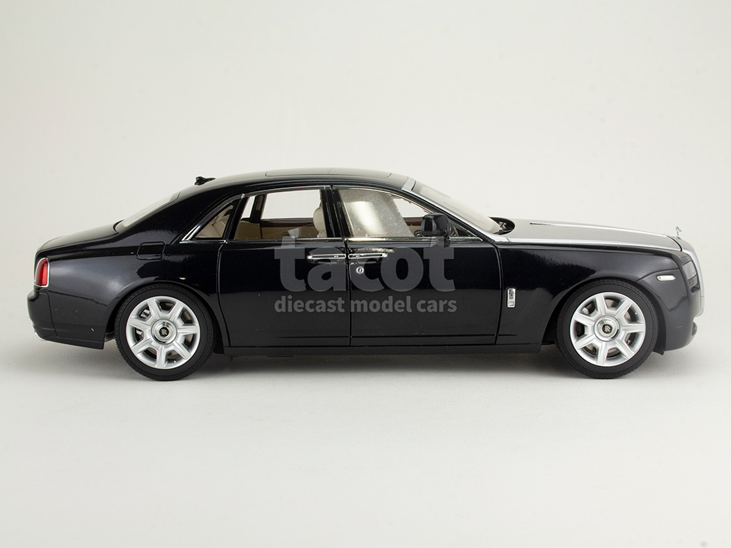 5077 Rolls-Royce Ghost 2010