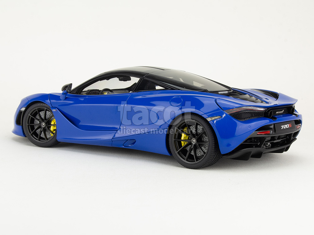 5079 McLaren 720S 