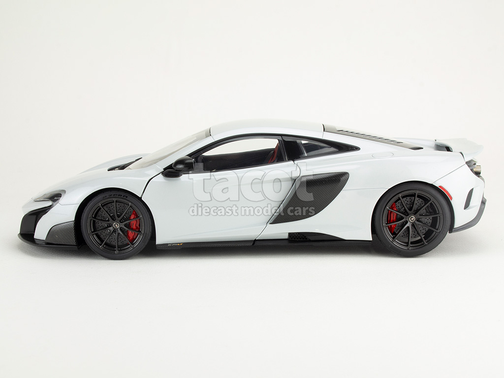 5083 McLaren 675 LT