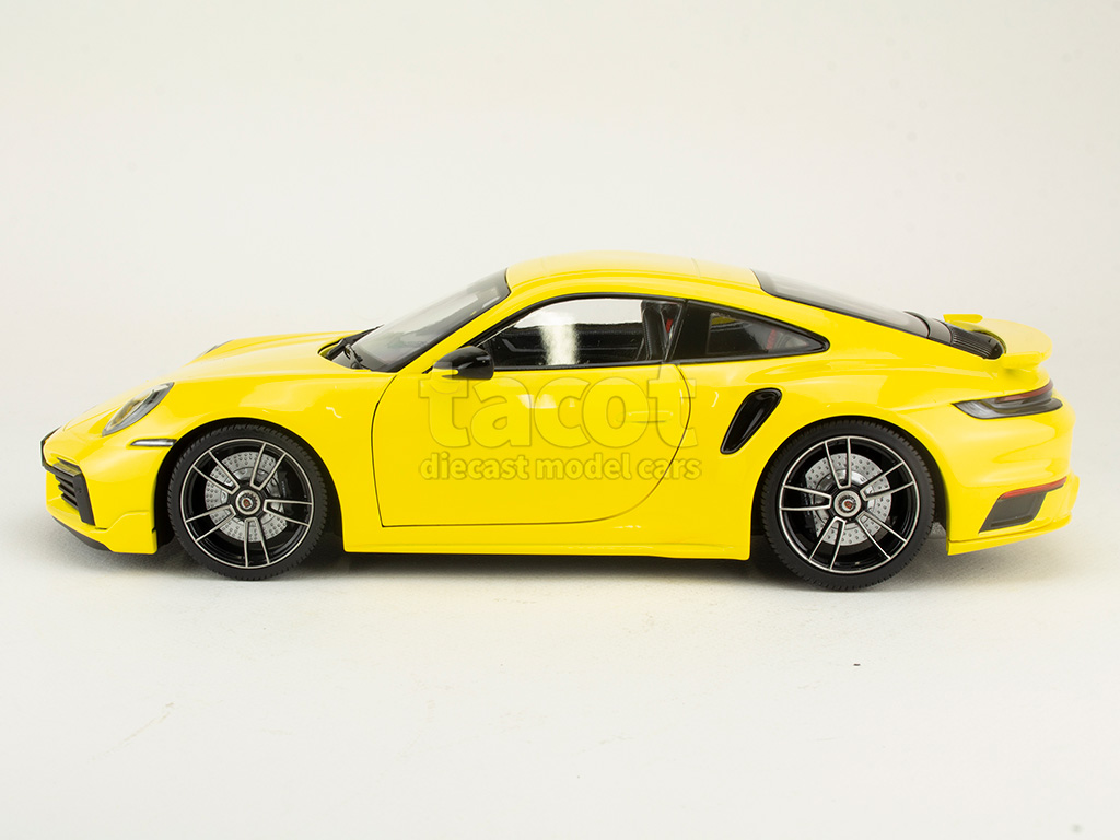 5111 Porsche 911/992 Turbo S Coup&eacute; 2021