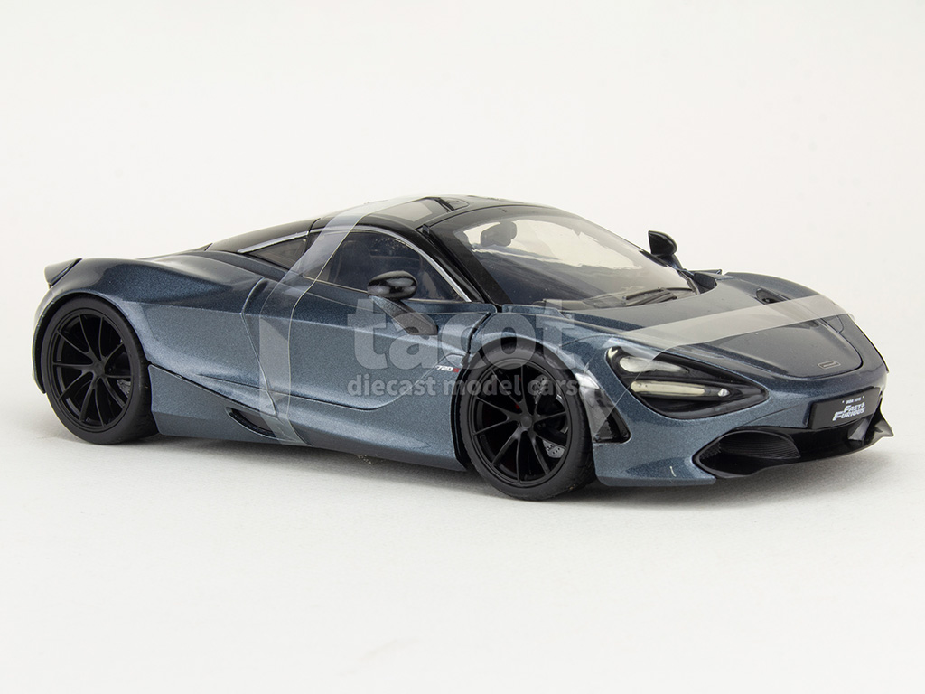 5134 McLaren 720S 2017