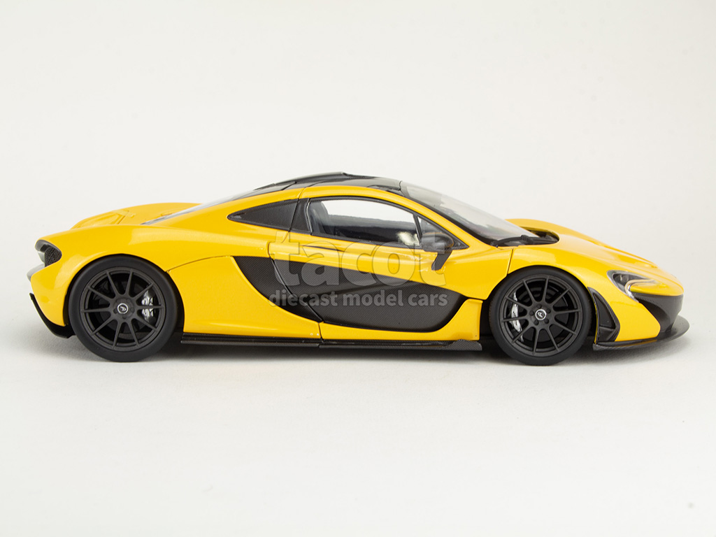 5139 McLaren P1 2013