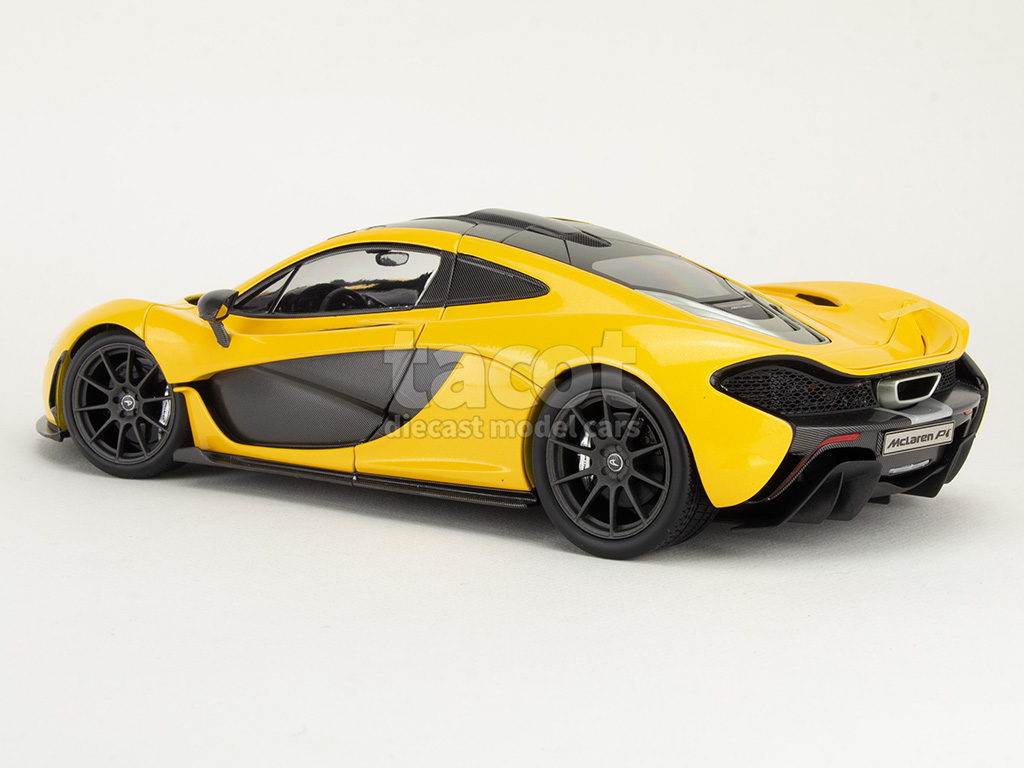 5139 McLaren P1 2013