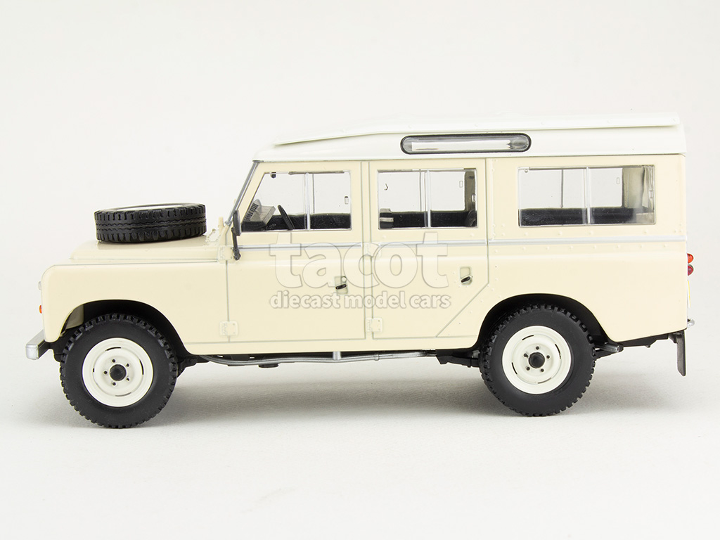 5275 Land Rover 109 MKIII 1980