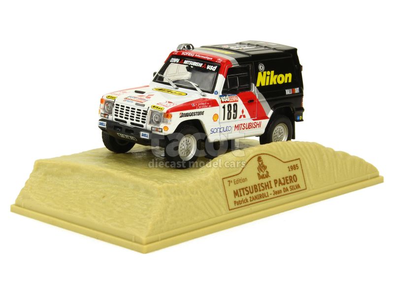 6710 Mitsubishi Pajero Dakar 1985