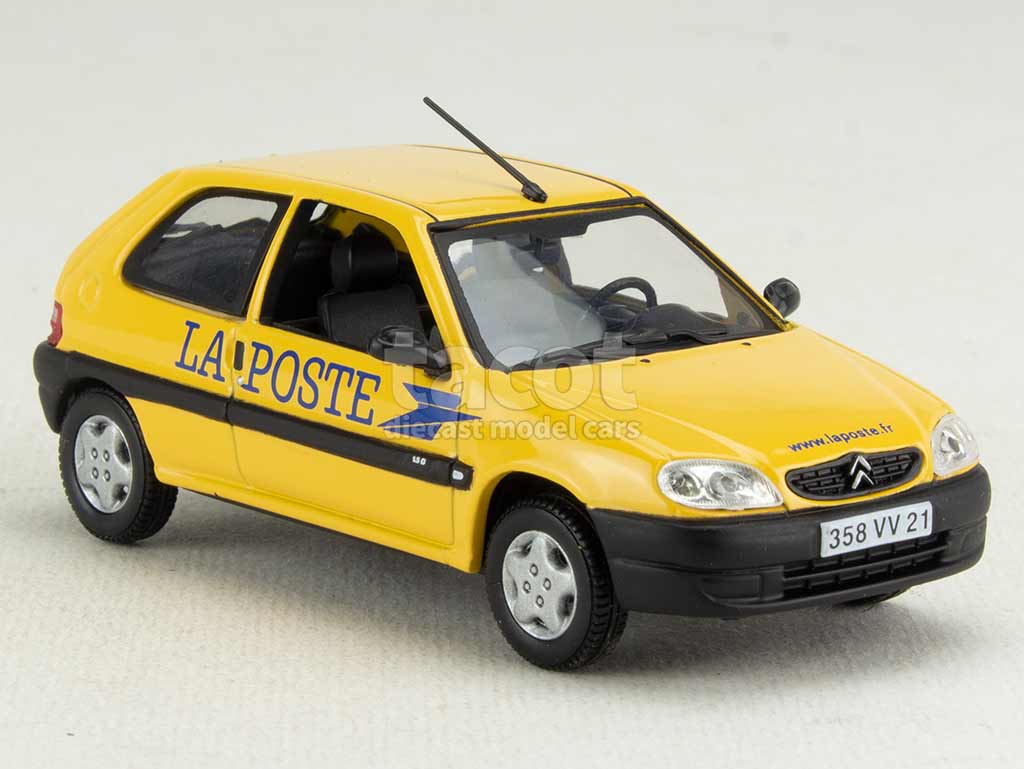 6737 Citroën Saxo 3 Doors La Poste 2000
