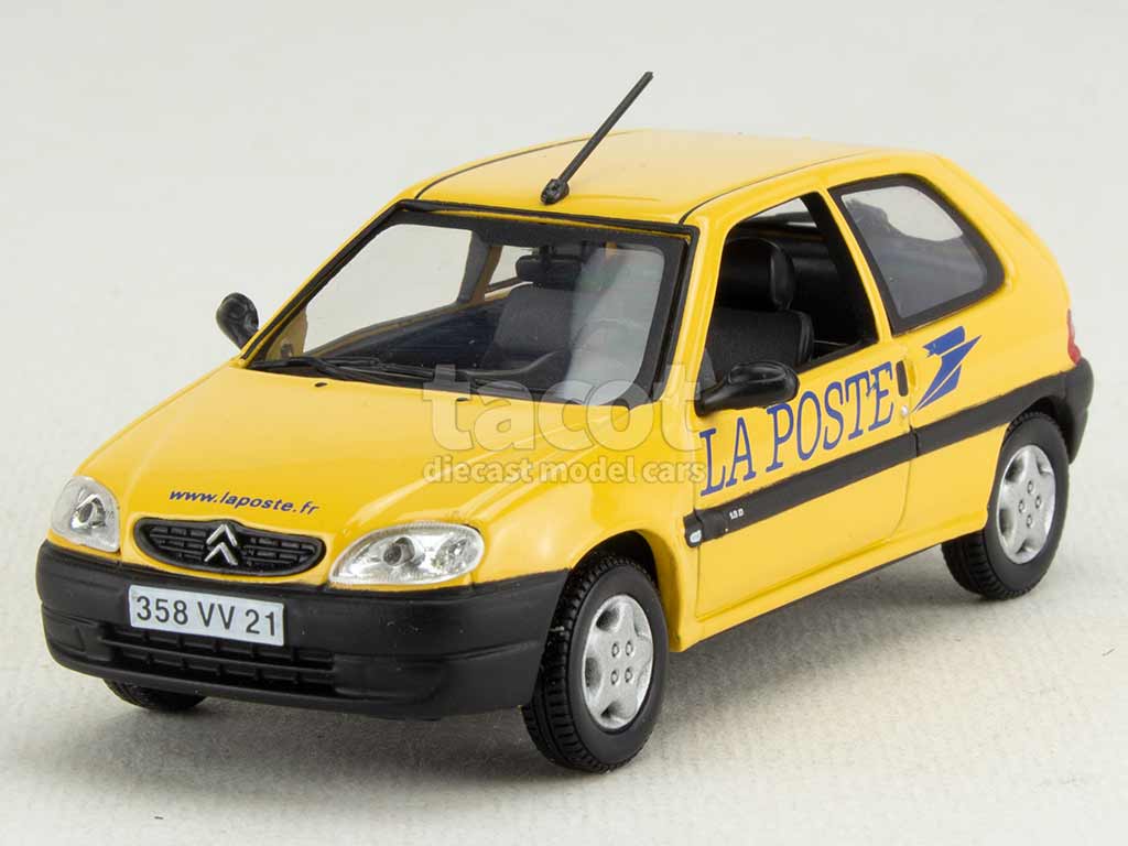 6737 Citroën Saxo 3 Doors La Poste 2000