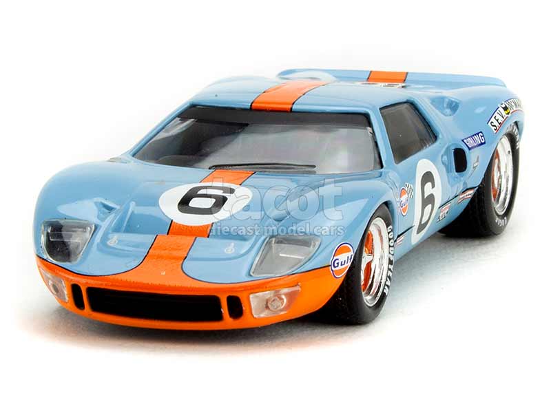 6784 Ford GT 40 Le Mans 1969