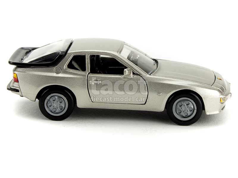 6978 Porsche 944
