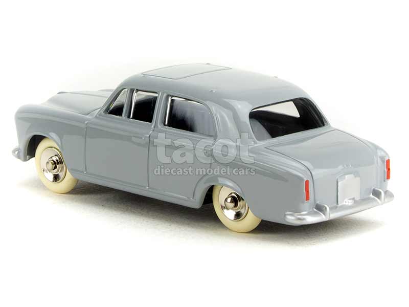 7034 Peugeot 403