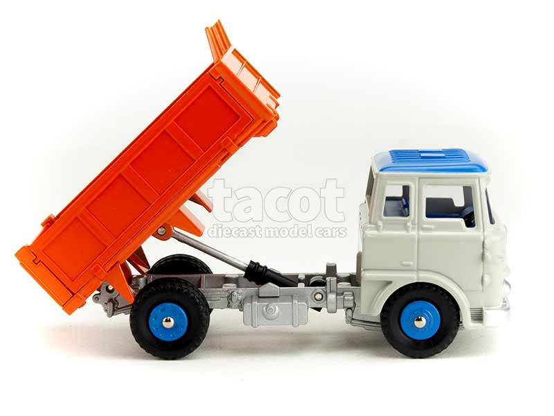 7055 Bedford TK Tipper