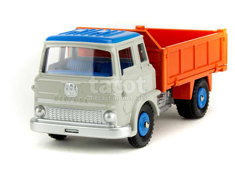 7055 Bedford TK Tipper