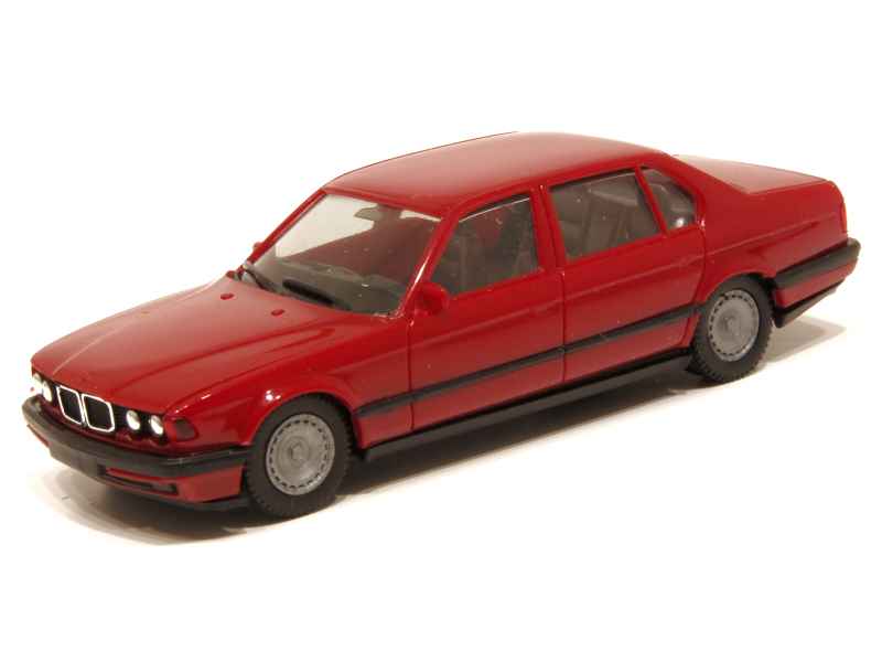7246 BMW 750iL/ E32 1987